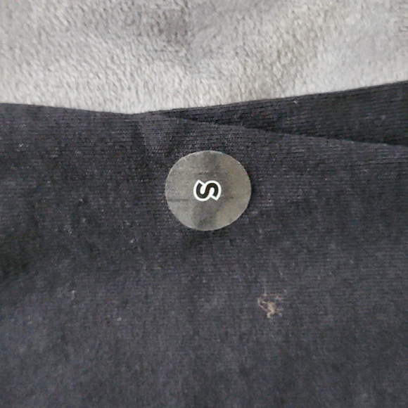 Last call size small black tee - Picture 3 of 4